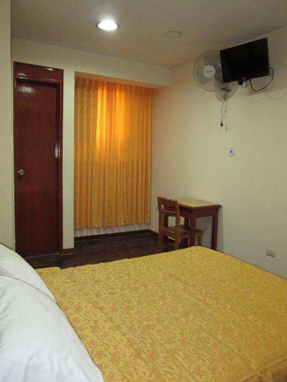 Hotel Panamericano Лима Номер фото