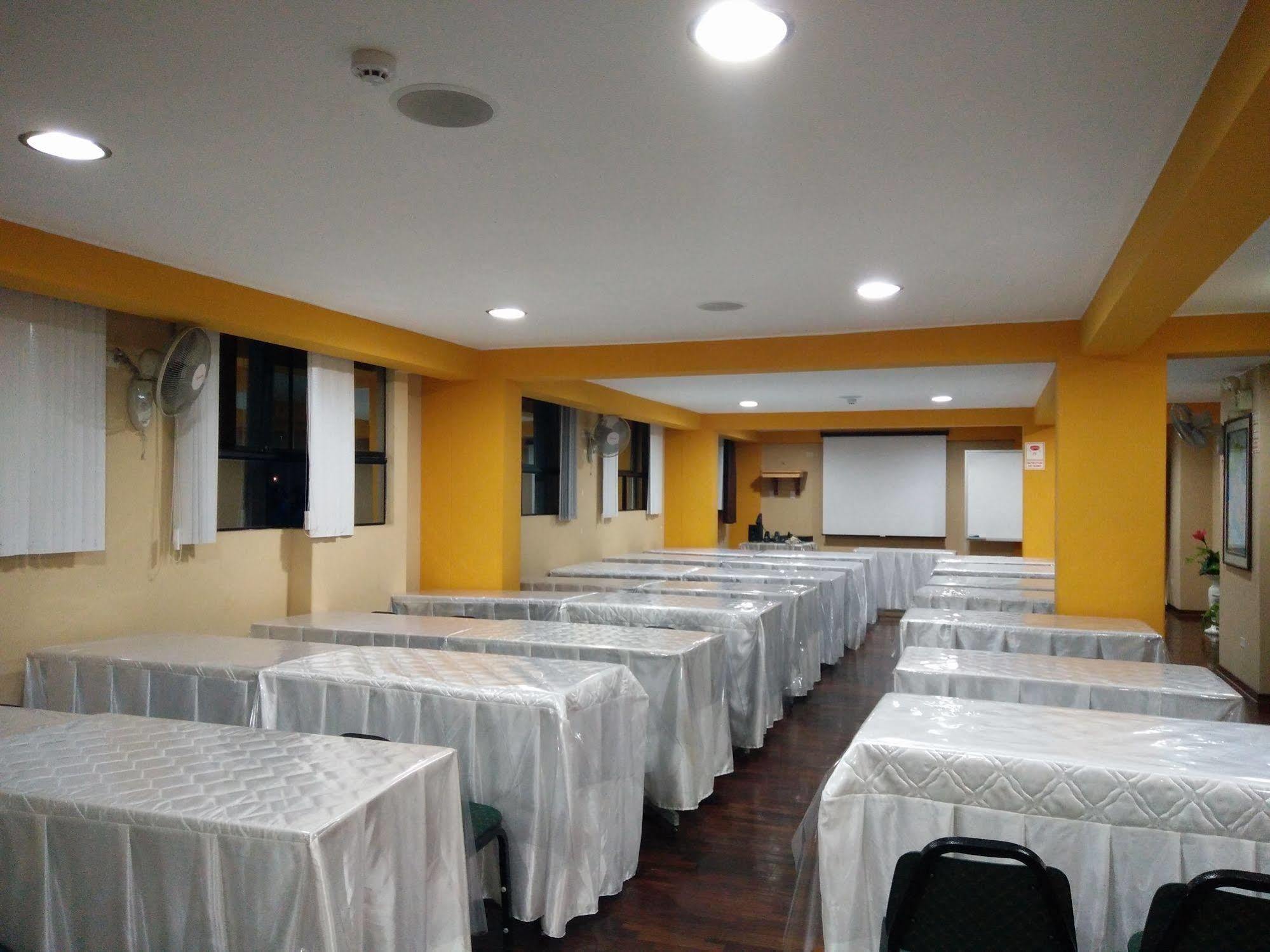Hotel Panamericano Лима Экстерьер фото